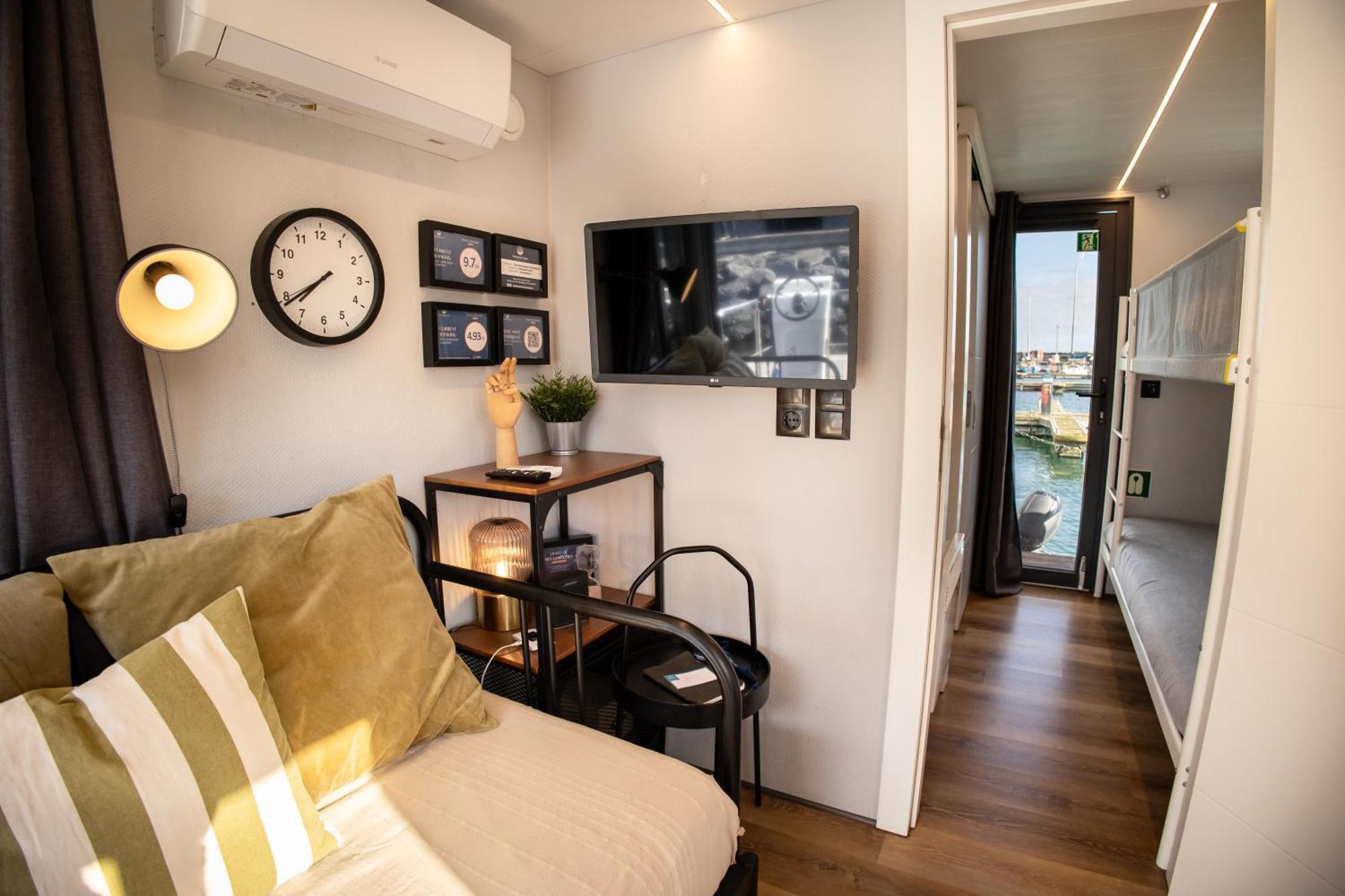 The Homeboat Company Sant'Elmo-กาญารี ภายนอก รูปภาพ