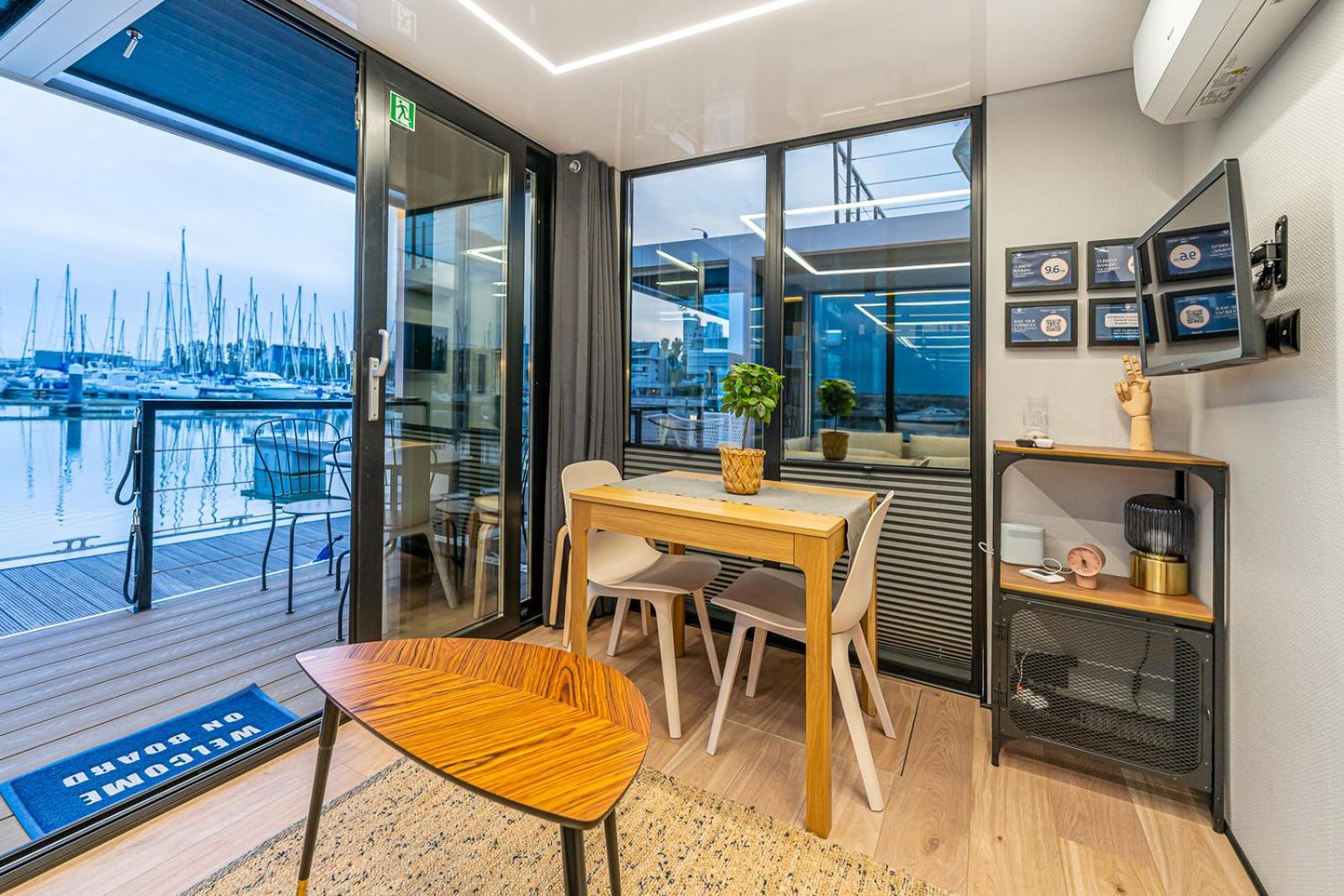 The Homeboat Company Sant'Elmo-กาญารี ภายนอก รูปภาพ