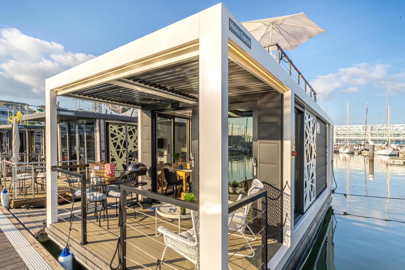 The Homeboat Company Sant'Elmo-กาญารี ภายนอก รูปภาพ